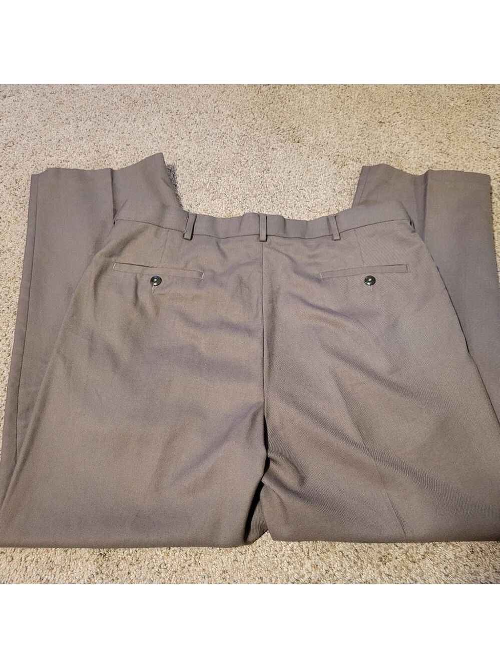 Haggar Khaki Chinos 38x30 Men's - Picture 5 of 5